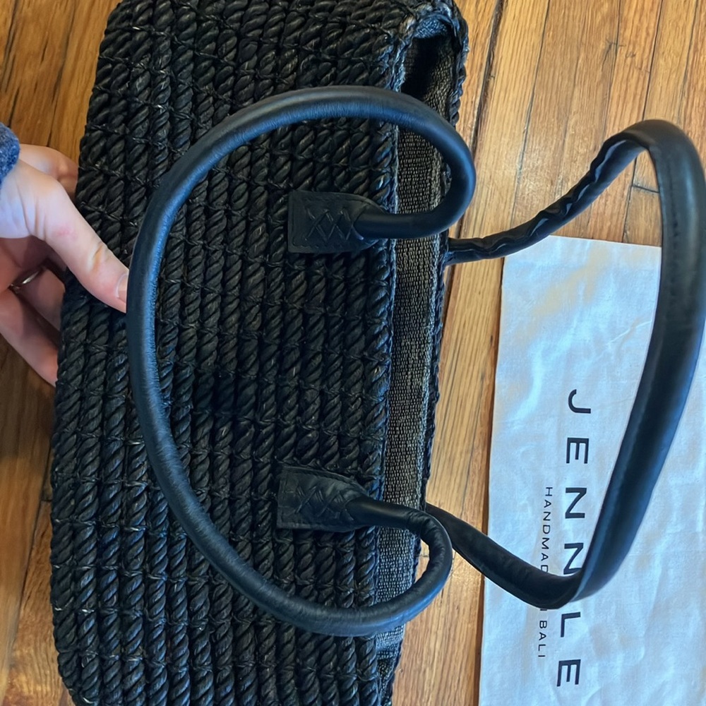 JENN LEE Black Woven Hand bag